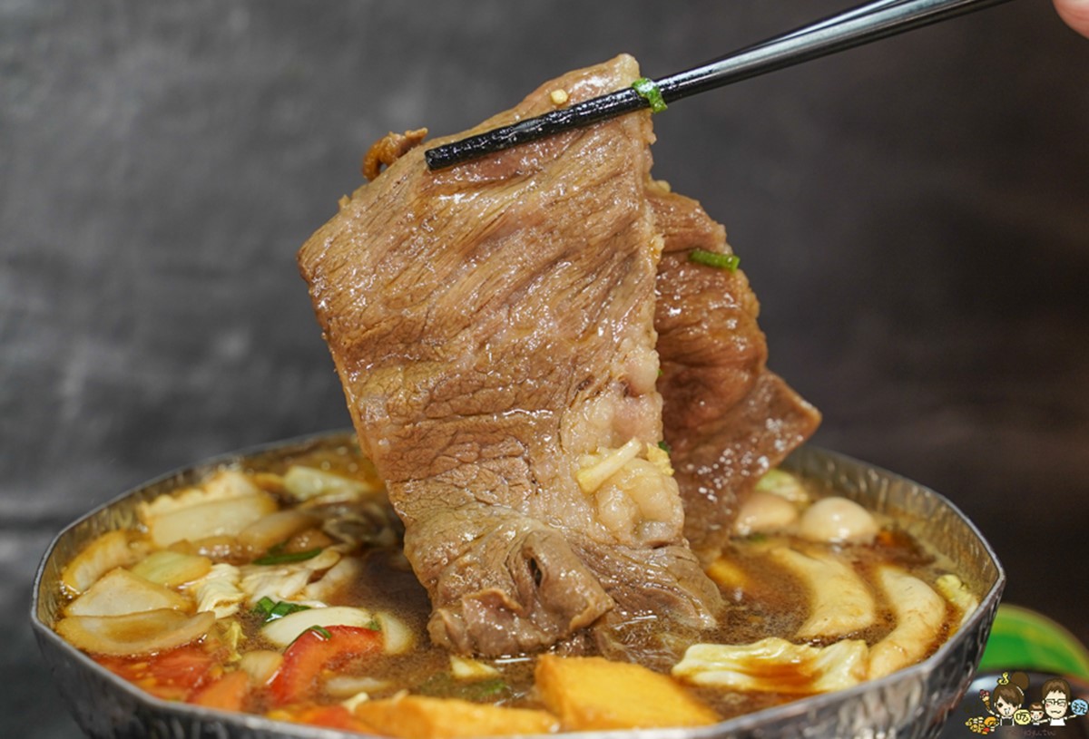 高雄最強「串燒日料吃到飽」！超過80種菜色可任選，KTV包廂聚餐開趴超划算