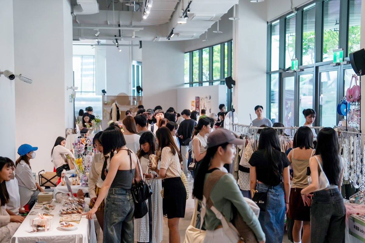 北流最嗨聖誕市集登場！市集逛遍百家美食、文創小物，20組夯團表演免費聽