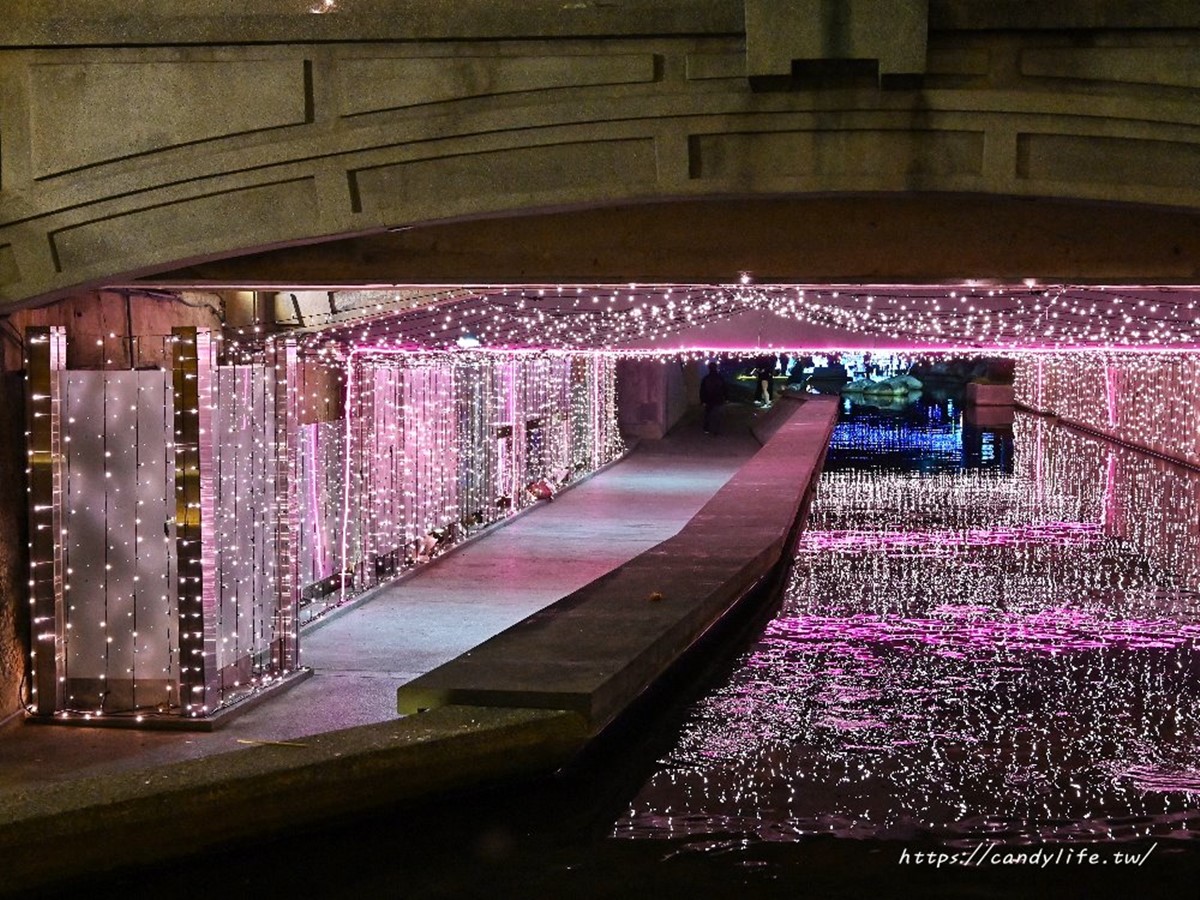 全台唯一毛怪聖誕樹!「2024台中耶誕嘉年華」本週開跑,天天有市集、燈光秀 全台唯一毛怪聖誕樹!「2024台中耶誕嘉年華」本週開跑,天天有市集、燈光秀