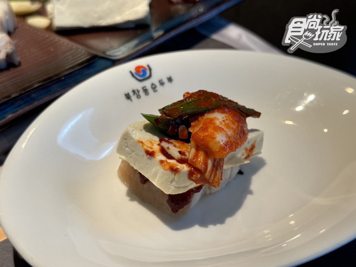 最低298元起！高CP值「韓式料理」５款小菜無限續，必嗑松露起司捲、海鮮年糕鍋