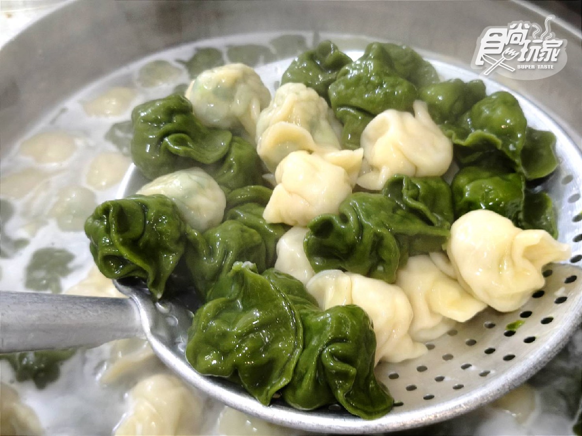 台北人氣最狂水餃店！海味爆棚「干貝水餃」、肥碩韭菜水餃，排到天荒地老也要吃（中獎公布）