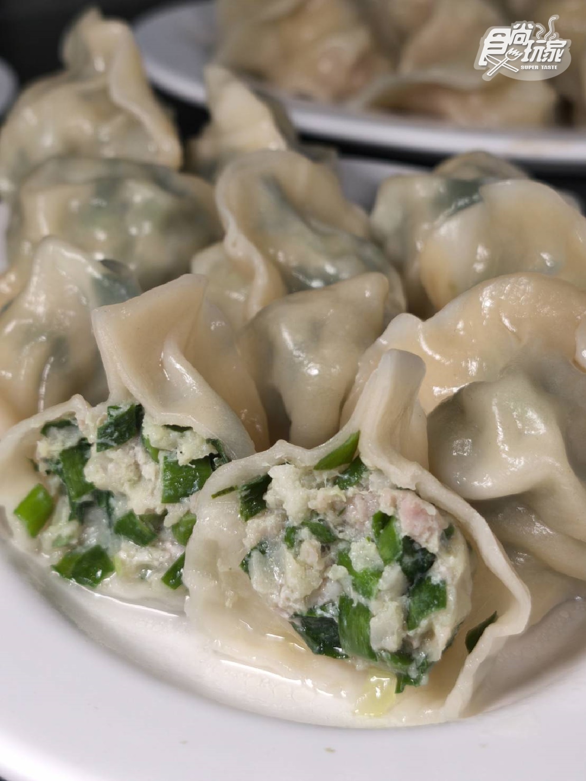 台北人氣最狂水餃店！海味爆棚「干貝水餃」、肥碩韭菜水餃，排到天荒地老也要吃（中獎公布）