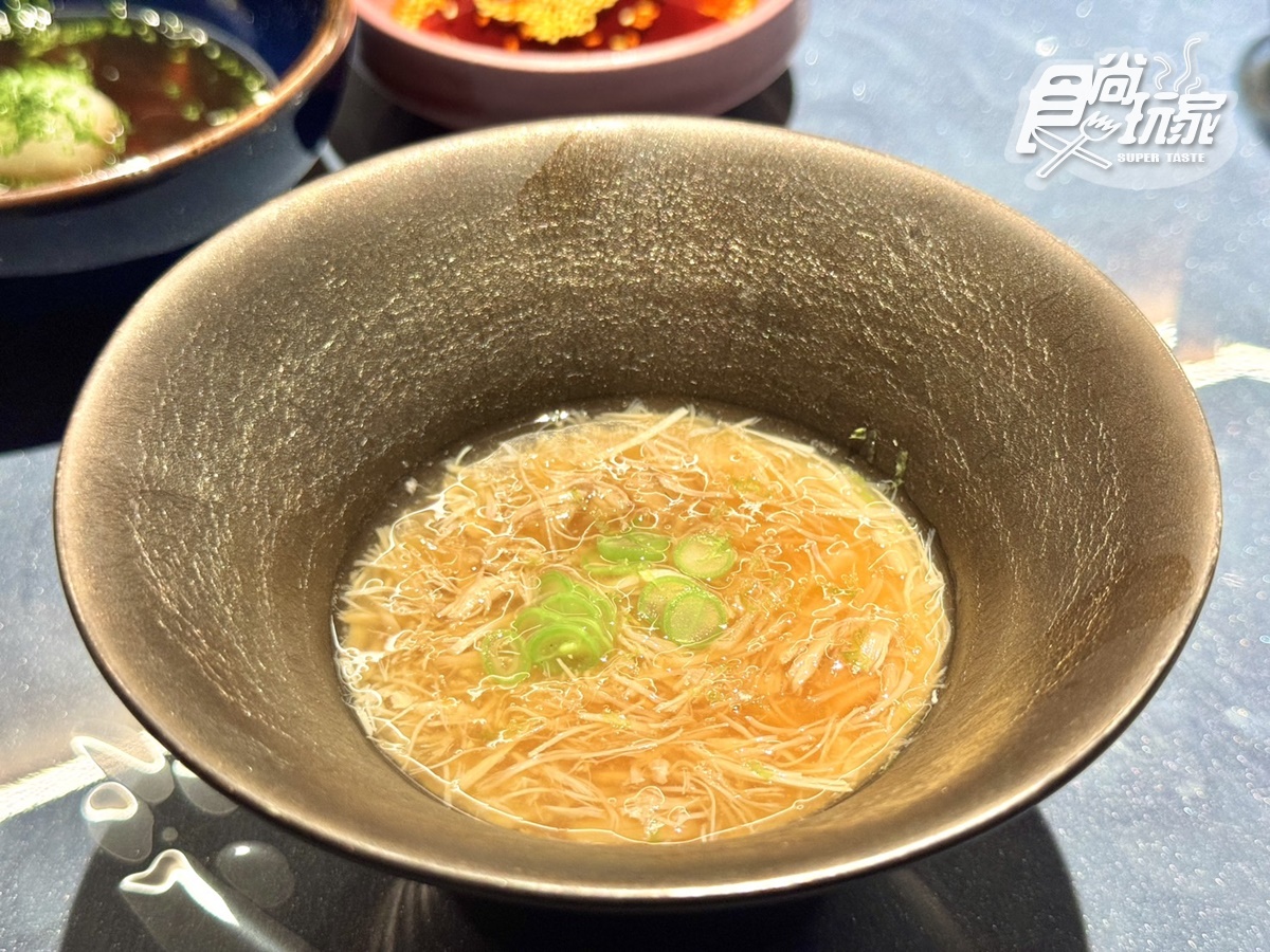 教父牛排第1間「和牛火鍋」來了!80元爽嗑和牛滷肉飯,菜單價位、地點搶先看 教父牛排第1間「和牛火鍋」來了!80元爽嗑和牛滷肉飯,菜單價位、地點搶先看