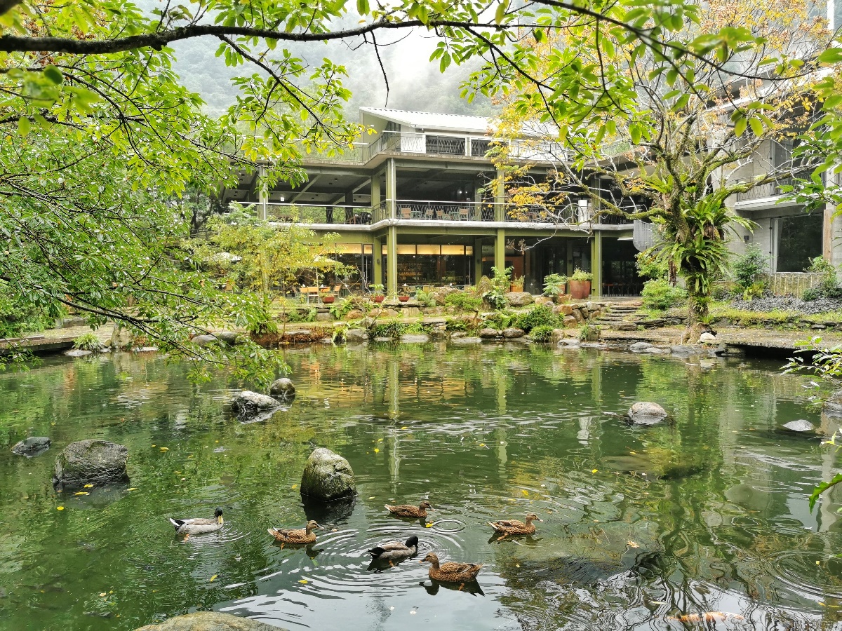 日本建築師打造！宜蘭超夯親子清水模旅宿， DIY星砂再享免費下午茶現省近1500