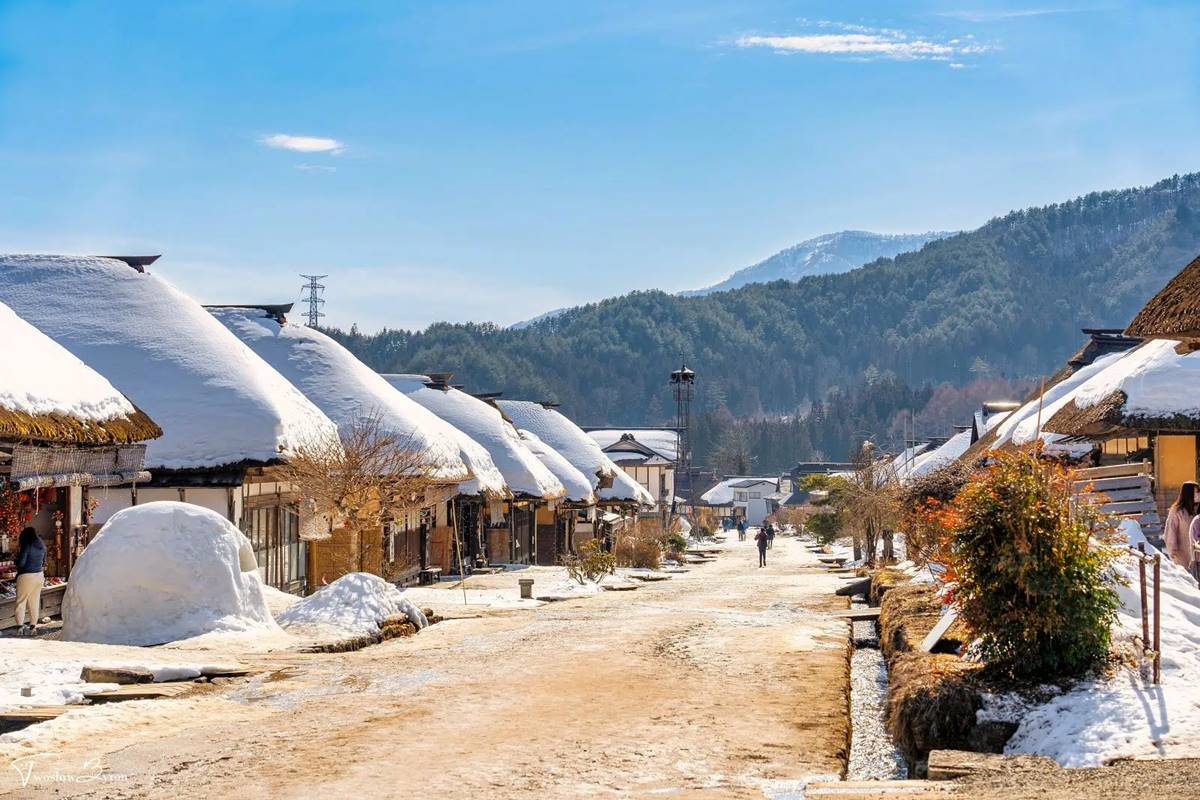 完全不用人擠人！日本「隱藏版合掌村」雪景一樣美，百歲驛站保存更完整