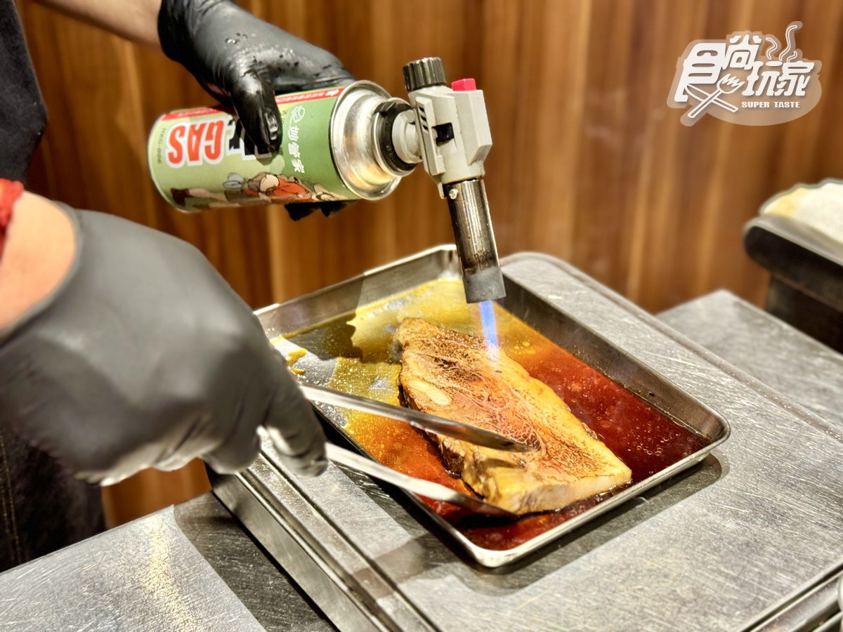 最低只要240元！高CP值「日式拉麵」爽嗑巨無霸叉燒，內用還能免費續麵