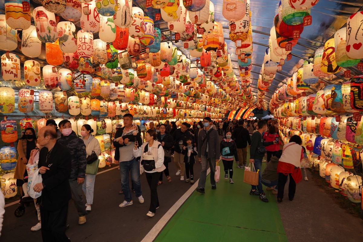 「2025新北燈會」2/1（六）盛大登場！10大燈區全攻略必看亮點