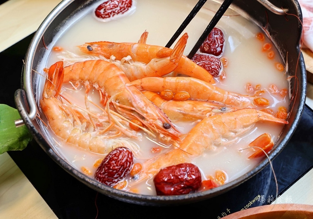 最低388元起!浮誇系「高CP值火鍋吃到飽」超過50款自助吧、港點燒賣、蛋糕任吃 最低388元起!浮誇系「高CP值火鍋吃到飽」超過50款自助吧、港點燒賣、蛋糕任吃