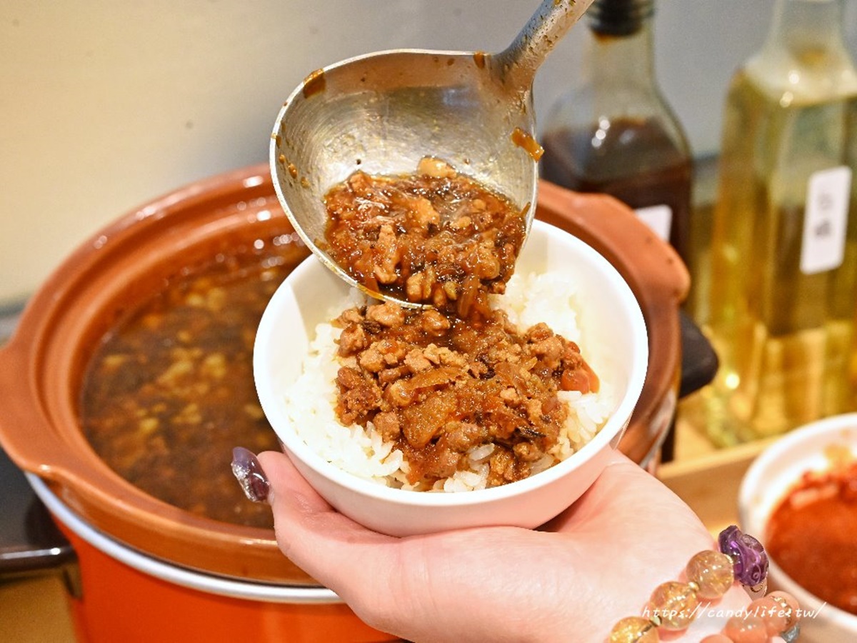 最低388元起!浮誇系「高CP值火鍋吃到飽」超過50款自助吧、港點燒賣、蛋糕任吃 最低388元起!浮誇系「高CP值火鍋吃到飽」超過50款自助吧、港點燒賣、蛋糕任吃