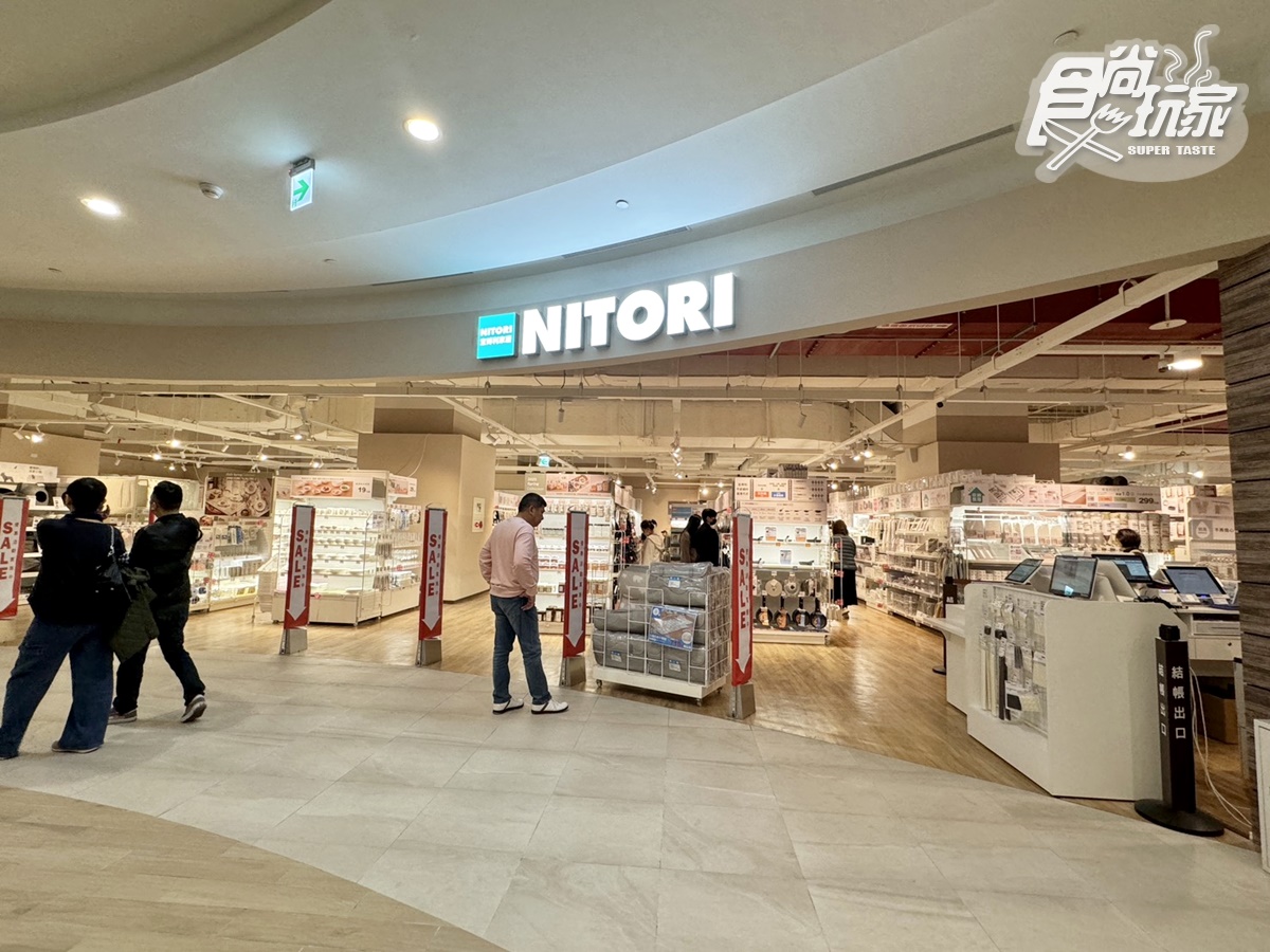 南港LaLaport「10大IP雜貨店」！哈利波特、任天堂專賣店，巨大龍貓＋史努比必拍