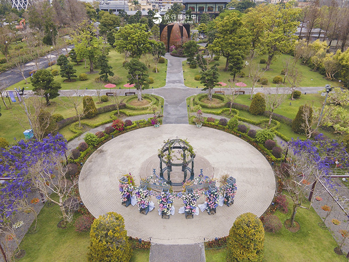 中部最美「許願藤花園」在這!超過百米紫色花廊超夢幻,連假兒童免費入園 中部最美「許願藤花園」在這!超過百米紫色花廊超夢幻,連假兒童免費入園
