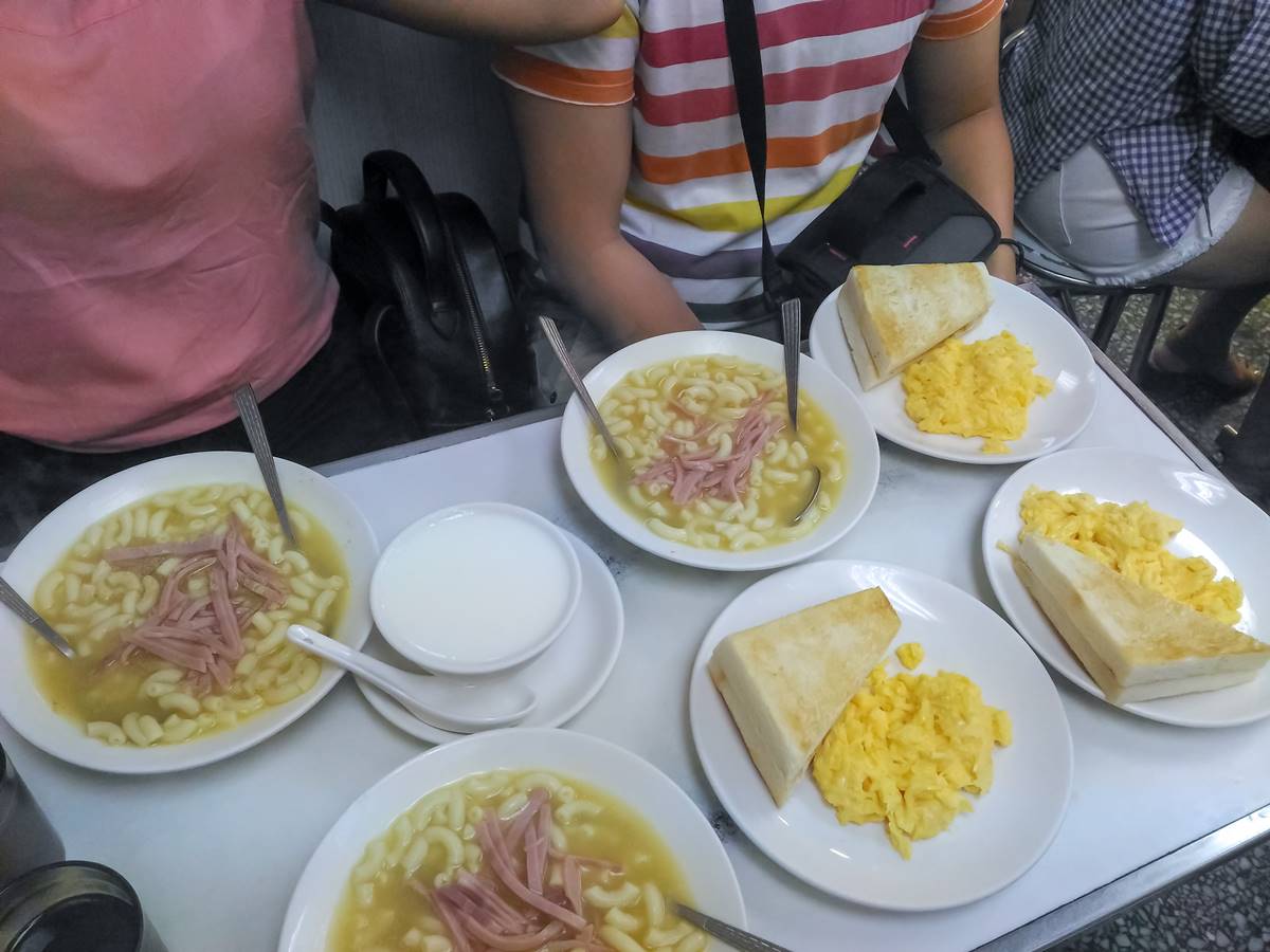 很多台灣人都搞錯！「茶餐廳」不是飲茶的地方？想喝茶、吃港點千萬別來