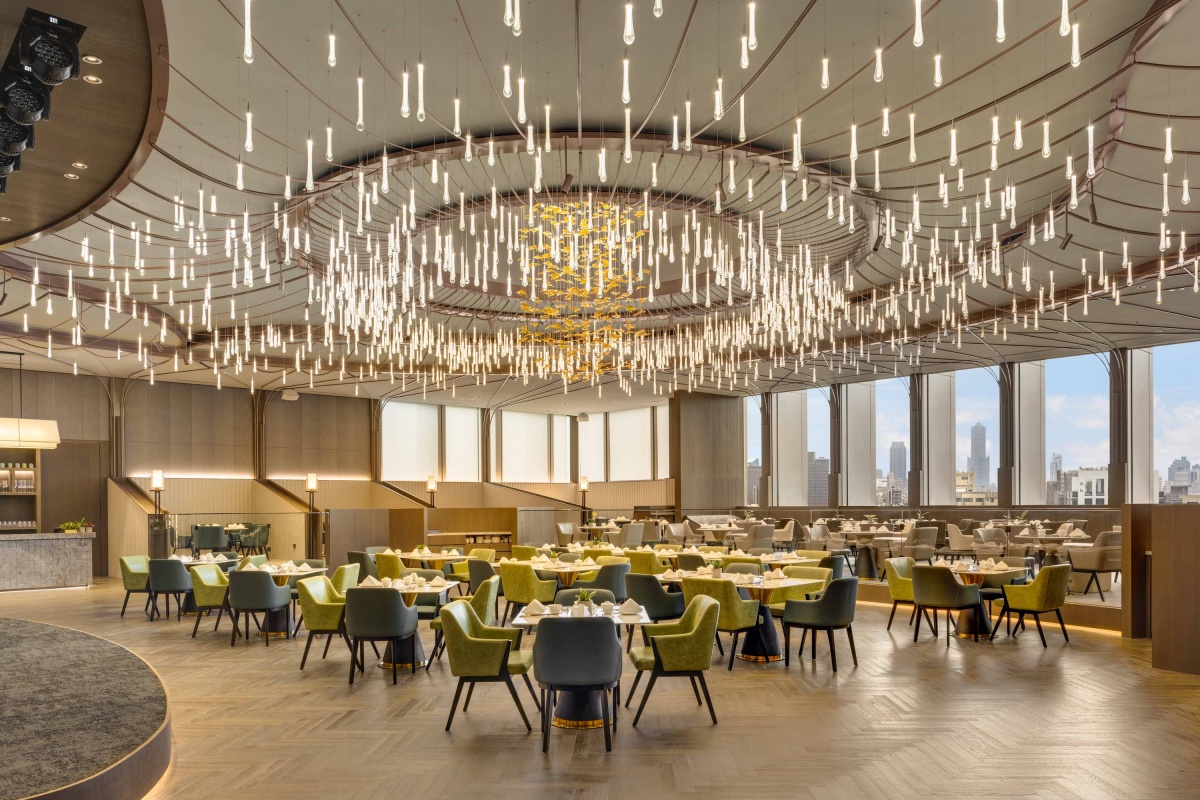 母親節吃到飽限時優惠！主廚請吃龍蝦、媽媽吃到飽免千元，飯店吃大餐看這篇