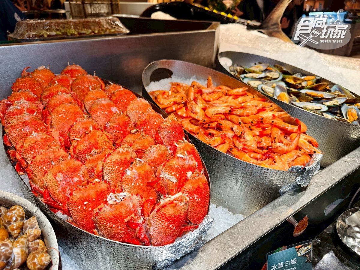 姓名有「鮪魚」免費吃到飽!烤鴨、牛排3.5小時無限嗑,百道異國料理任你吃 姓名有「鮪魚」免費吃到飽!烤鴨、牛排3.5小時無限嗑,百道異國料理任你吃