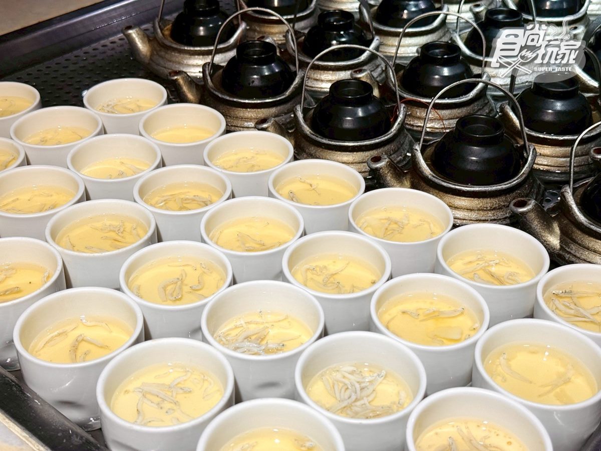 姓名有「鮪魚」免費吃到飽!烤鴨、牛排3.5小時無限嗑,百道異國料理任你吃 姓名有「鮪魚」免費吃到飽!烤鴨、牛排3.5小時無限嗑,百道異國料理任你吃