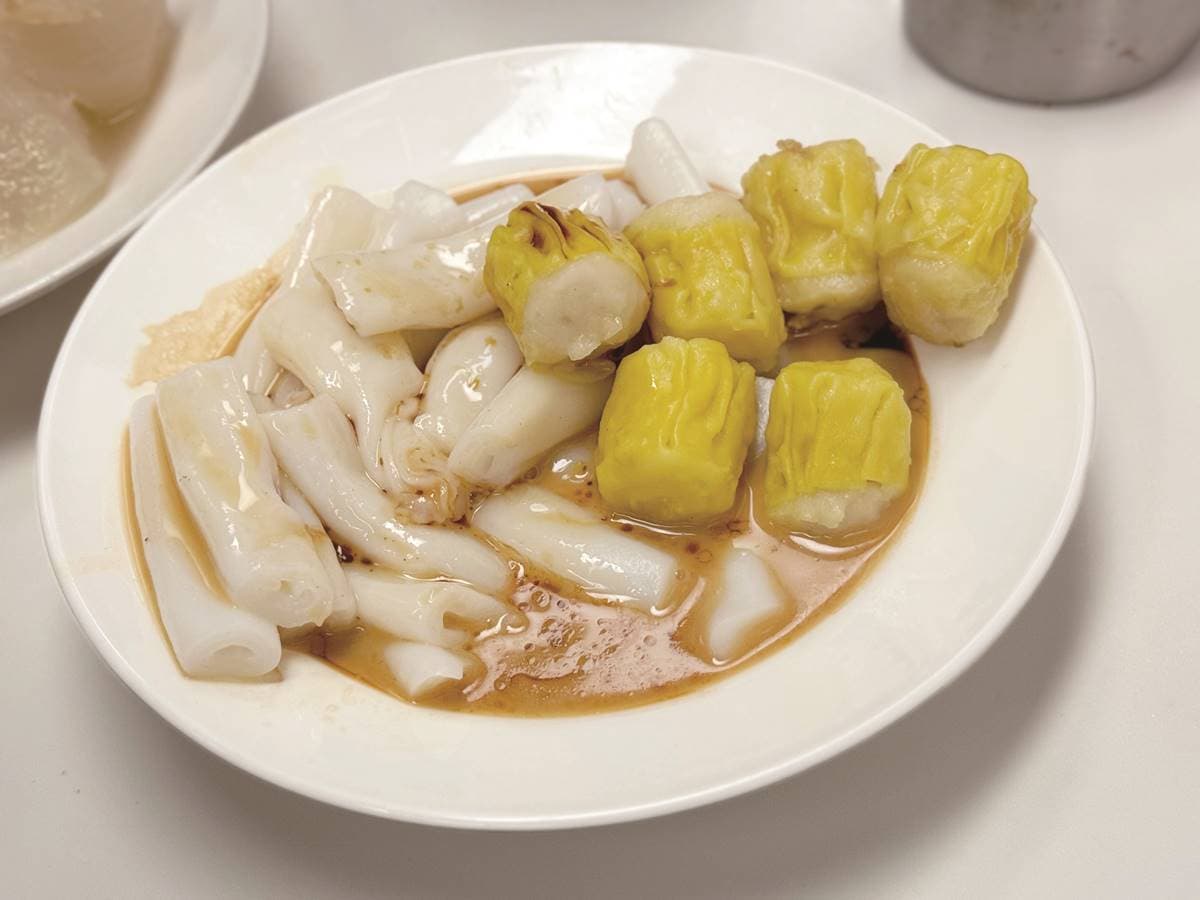 沒吃別說去過香港！香港街頭小吃推薦６選：沒豬腸的「豬腸粉」、魚肉燒賣