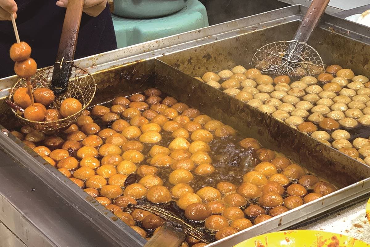 沒吃別說去過香港！香港街頭小吃推薦６選：沒豬腸的「豬腸粉」、魚肉燒賣