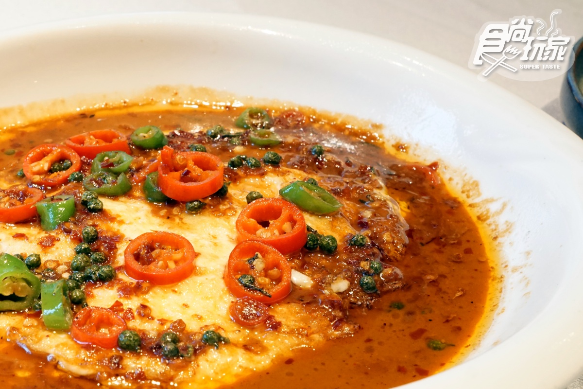 「住這３區」用餐85折！板橋飯店推80道新菜：必嘗桃木燻烤牛肋排、油潑麵