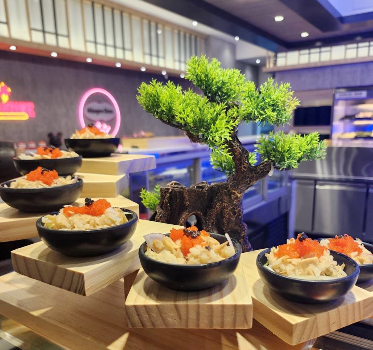 全台最狂「極千葉火鍋」登場!799元起嗑百款肉品+海鮮,現切烤鴨、調酒暢飲 全台最狂「極千葉火鍋」登場!799元起嗑百款肉品+海鮮,現切烤鴨、調酒暢飲