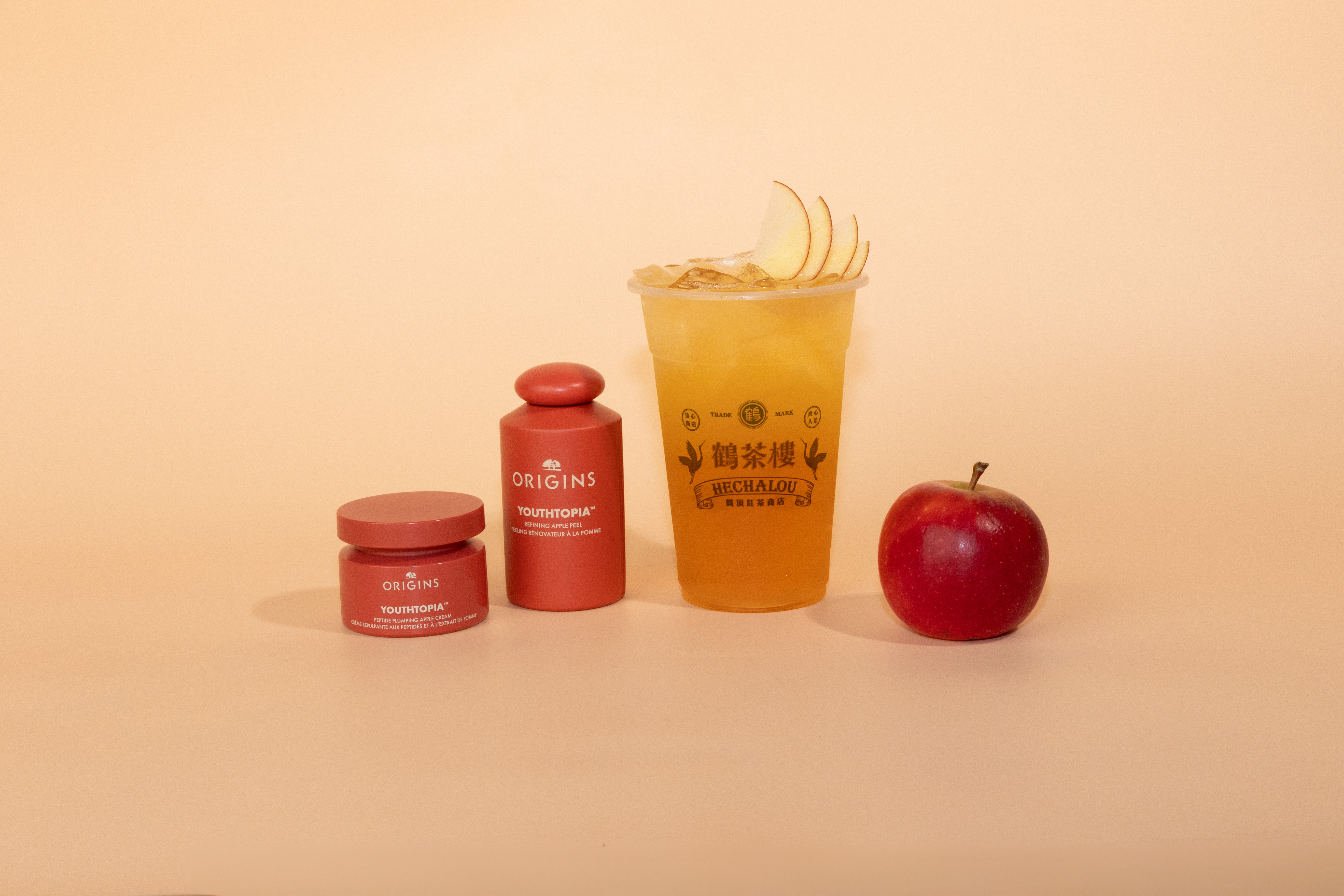南港LaLaport全新「手搖飲買一送一」!連15天喝買一送一,鶴茶樓免費送純茶 南港LaLaport全新「手搖飲買一送一」!連15天喝買一送一,鶴茶樓免費送純茶