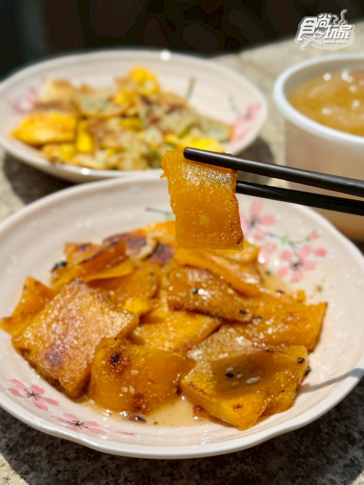 50元零距離餵小鹿!大坵島「台版小奈良」200隻梅花鹿,還能順遊「龍貓隧道」 50元零距離餵小鹿!大坵島「台版小奈良」200隻梅花鹿,還能順遊「龍貓隧道」