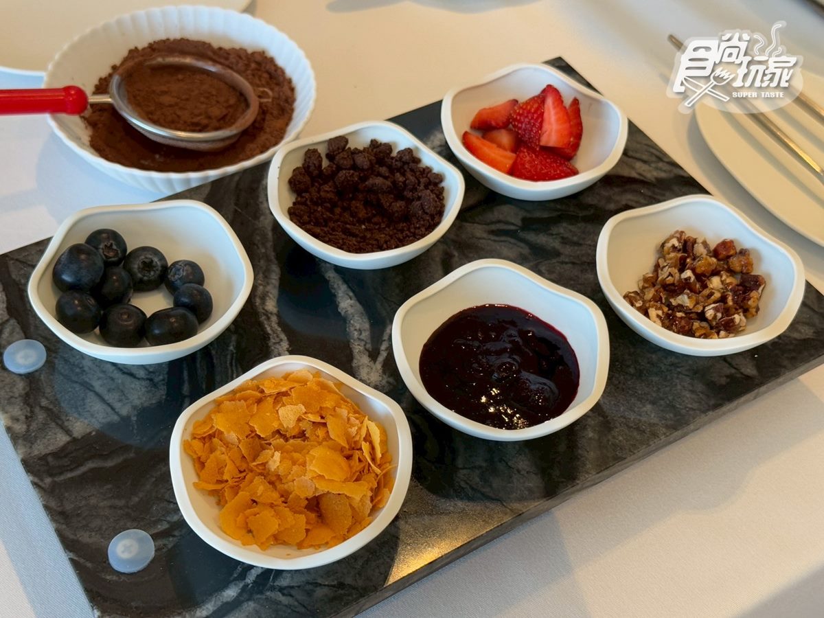 提拉米蘇吃多少挖多少!「大直牛排館」新登場,還有超浮誇金箔牛排 提拉米蘇吃多少挖多少!「大直牛排館」新登場,還有超浮誇金箔牛排