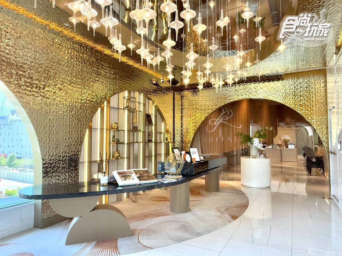 提拉米蘇吃多少挖多少!「大直牛排館」新登場,還有超浮誇金箔牛排 提拉米蘇吃多少挖多少!「大直牛排館」新登場,還有超浮誇金箔牛排