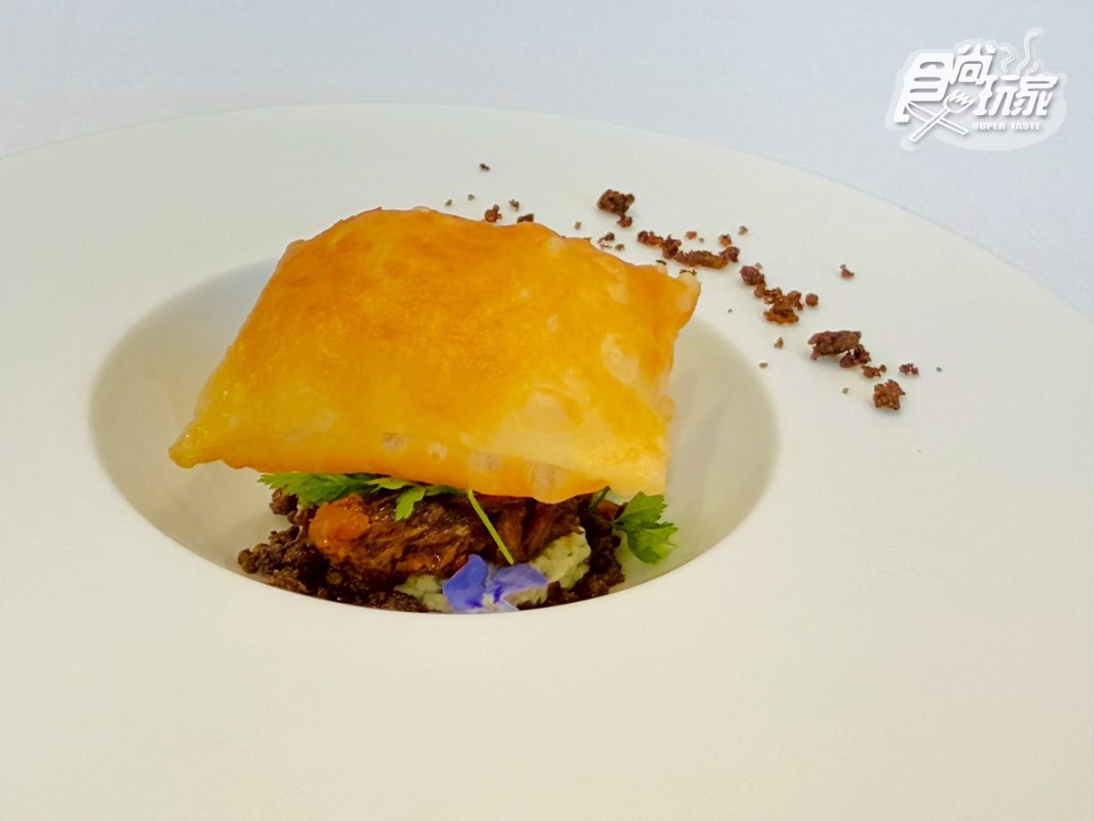 提拉米蘇吃多少挖多少!「大直牛排館」新登場,還有超浮誇金箔牛排 提拉米蘇吃多少挖多少!「大直牛排館」新登場,還有超浮誇金箔牛排