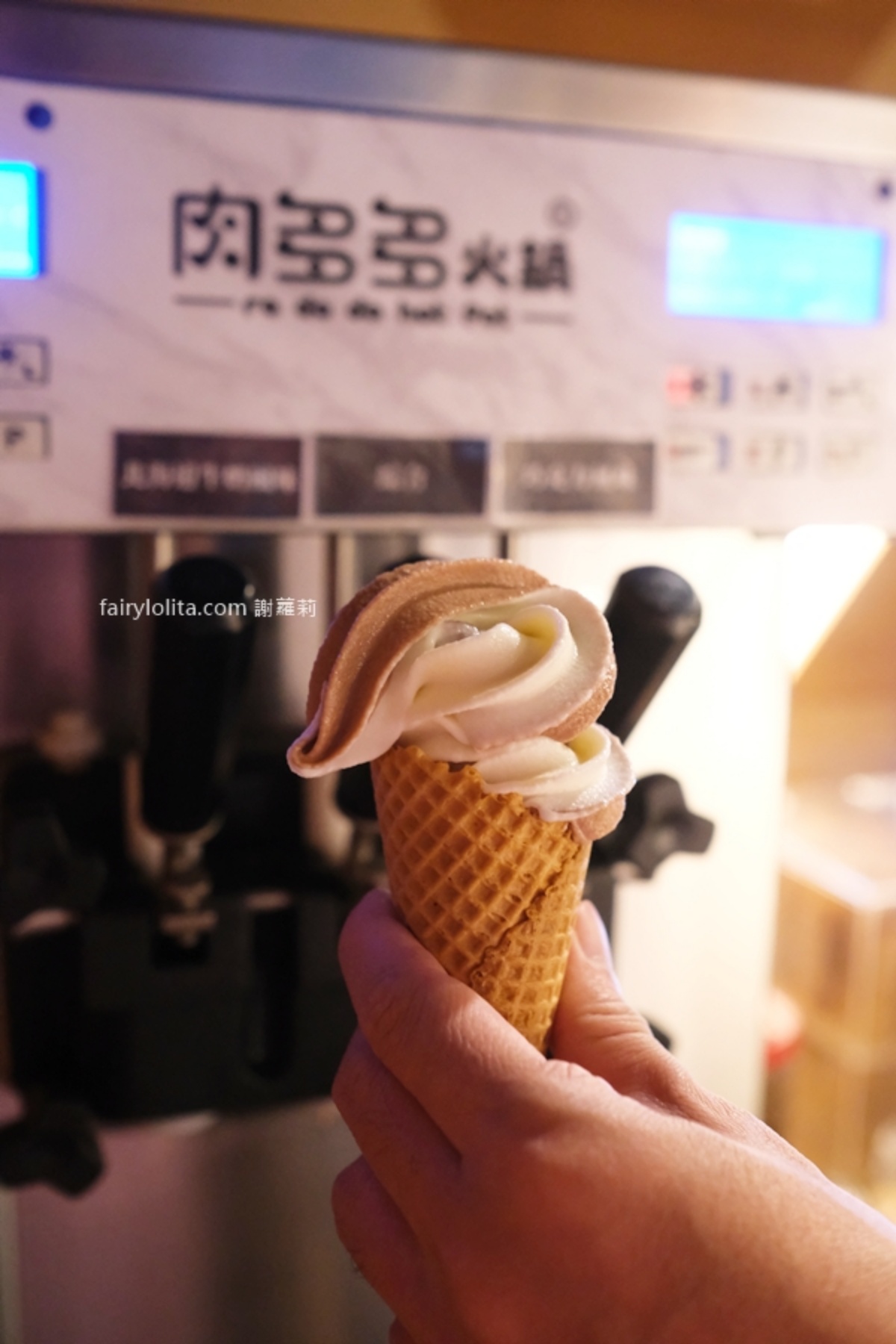 吃到飽只要268元！淡水河畔火鍋＋70種食材吃到飽，訂位說通關密語送白蝦