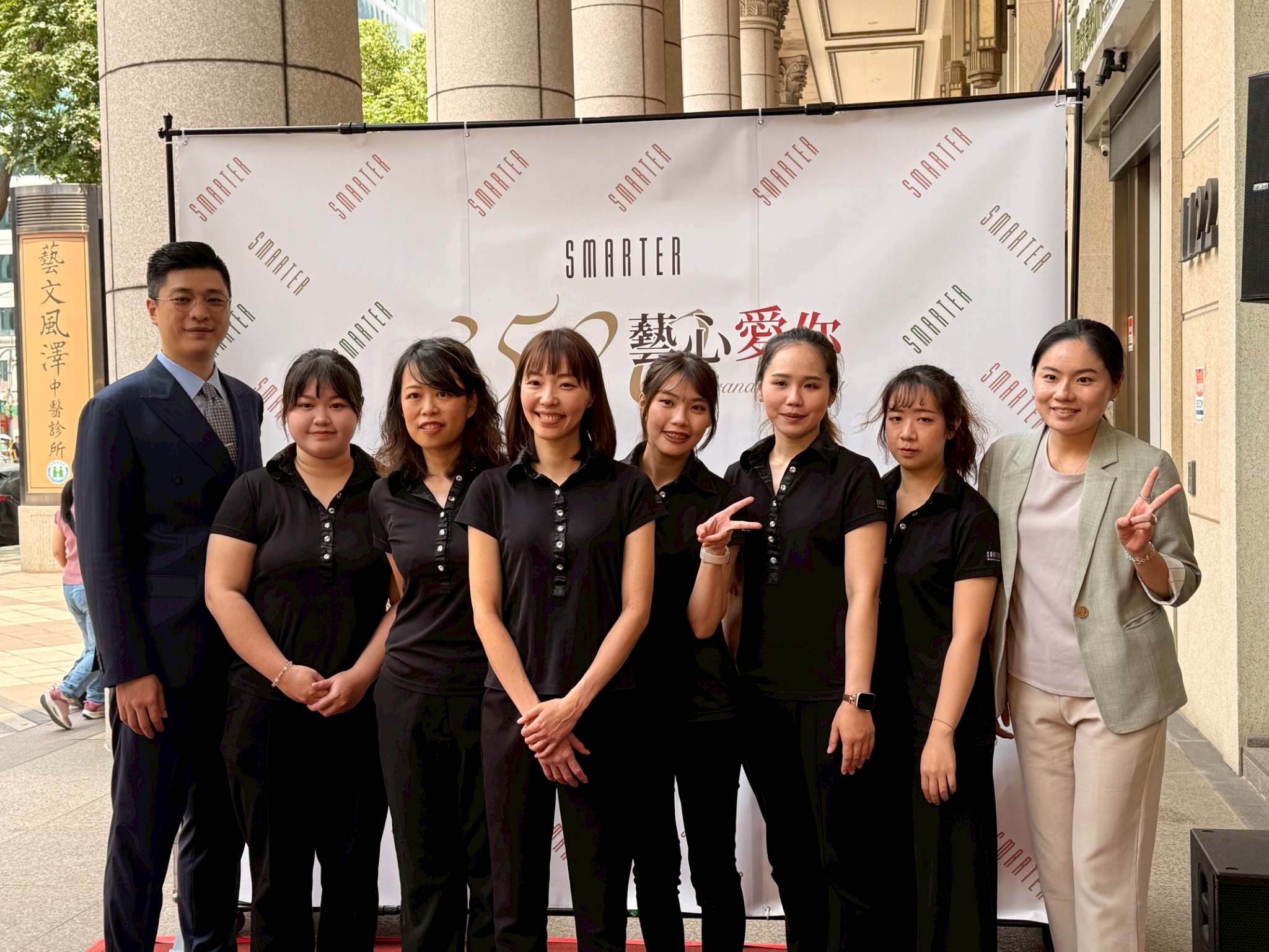 藝心愛你・詩嫚特桃園藝文店溫柔啟幕 王思佳擔任一日店長 傳遞美的日常與細緻呵護