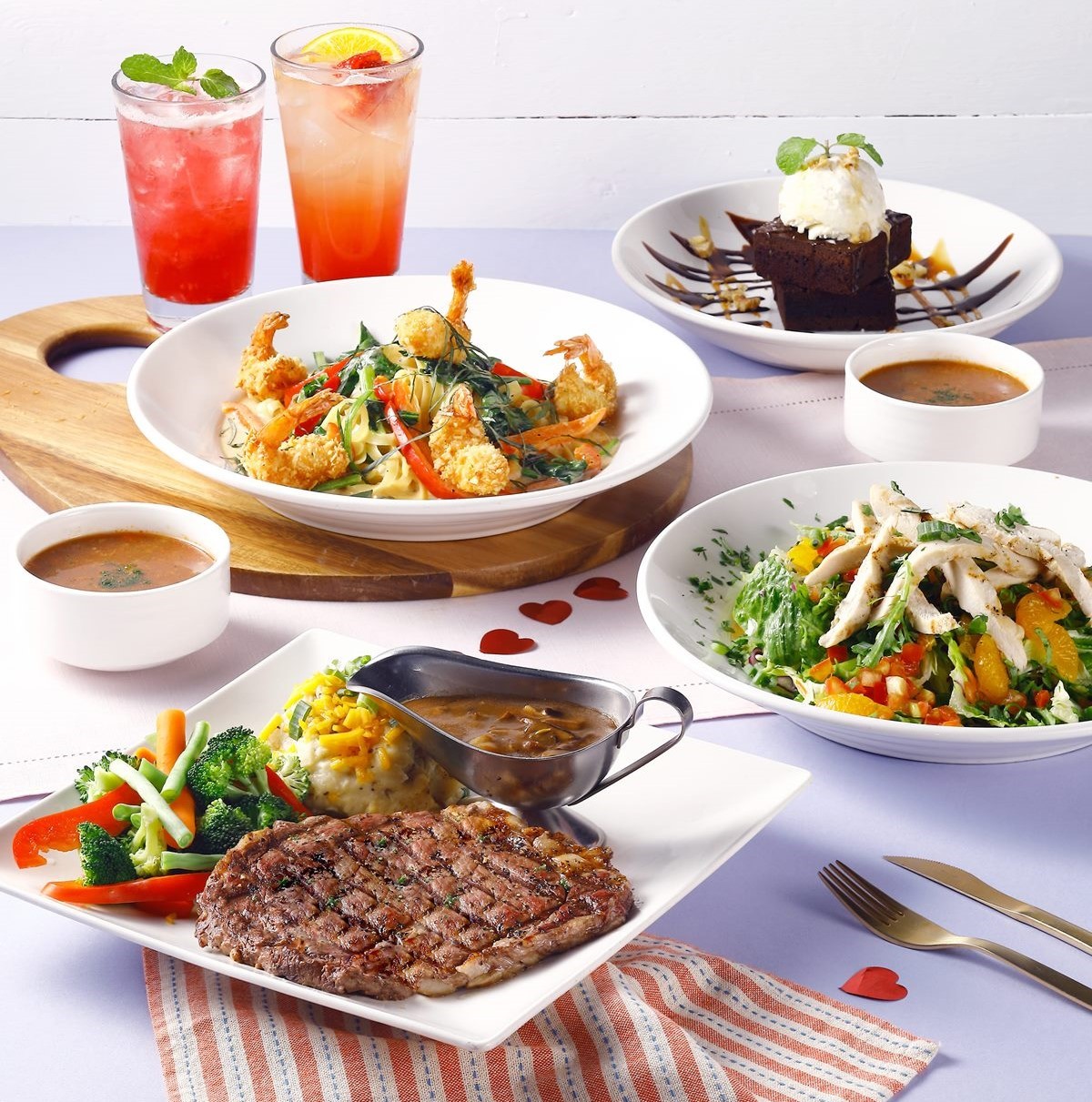 拿出媽媽身分證！對中「德、州、淑、芬」任一字， 肋眼牛排免費升級