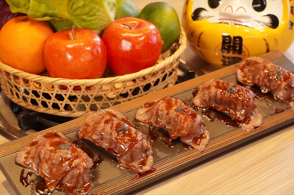 449元起火鍋吃到飽!超過70款肉品海鮮+自助吧暢吃,加碼半價嗑和牛、炙燒壽司 449元起火鍋吃到飽!超過70款肉品海鮮+自助吧暢吃,加碼半價嗑和牛、炙燒壽司