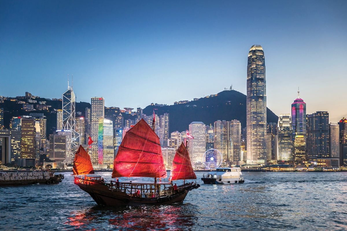 孝親之旅就去香港!3天2夜機+酒8888元起,推薦美食、景點一次看 孝親之旅就去香港!3天2夜機+酒8888元起,推薦美食、景點一次看