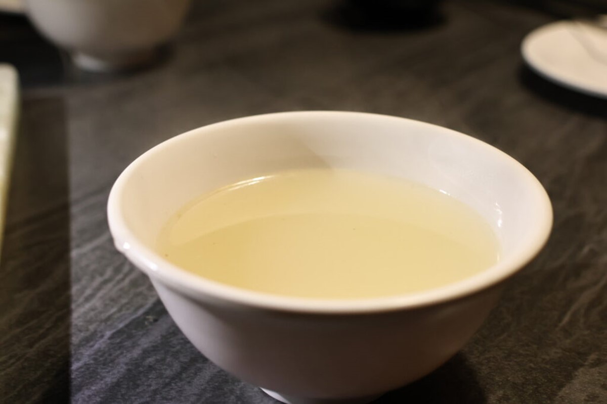 台中燒肉「厚切牛舌」強者！雙人套餐爽嗑６種肉、３種海鮮，壽星免費送肉盤