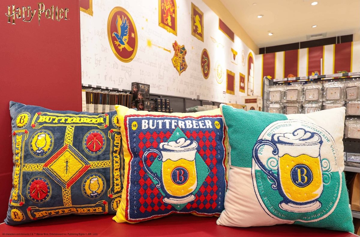 「哈利波特主題店」快閃高雄！５大主題免費打卡，必逛300款限量周邊