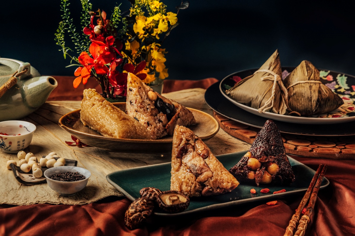 2025粽子禮盒推薦！超浮誇８家「肉粽禮盒」開賣：1.5公斤一品粽、帝王蟹鮑魚粽（中獎公布）