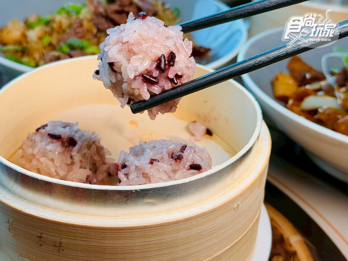 300元開吃港味套餐！高CP值49樓「無敵景觀茶餐廳」，200坪空中花園超好拍