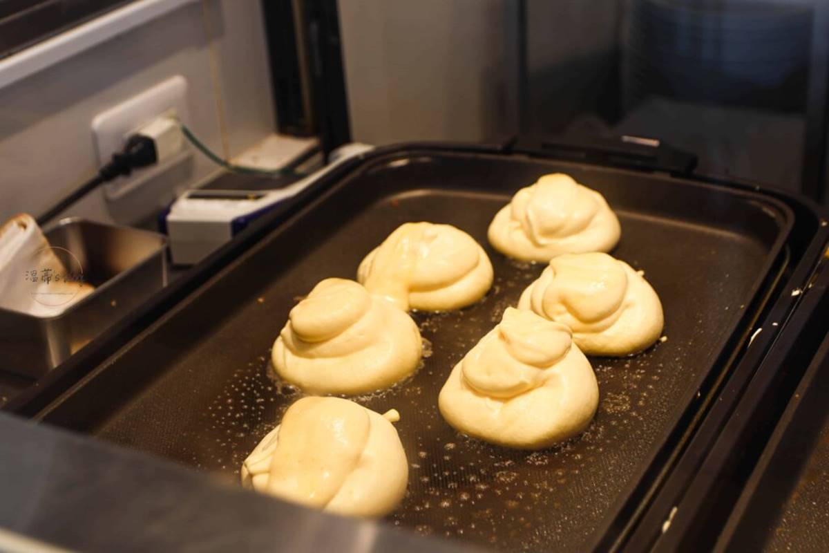 IG暴紅熱點!坐落「海景第一排」鬆餅店,還能打卡天空階梯、巨大鞦韆 IG暴紅熱點!坐落「海景第一排」鬆餅店,還能打卡天空階梯、巨大鞦韆