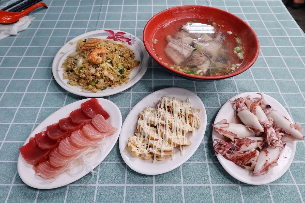 2025蘇澳小吃名單！蘇澳美食TOP20：現撈海鮮、隱藏版小吃、特色咖啡廳全攻略