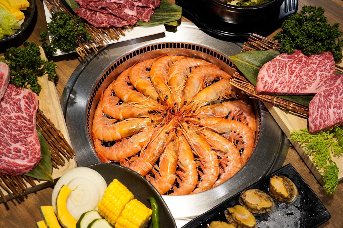 對中「這2碼」天使紅蝦吃到飽!7大燒肉優惠:免費送松葉蟹、屋馬套餐半價 對中「這2碼」天使紅蝦吃到飽!7大燒肉優惠:免費送松葉蟹、屋馬套餐半價