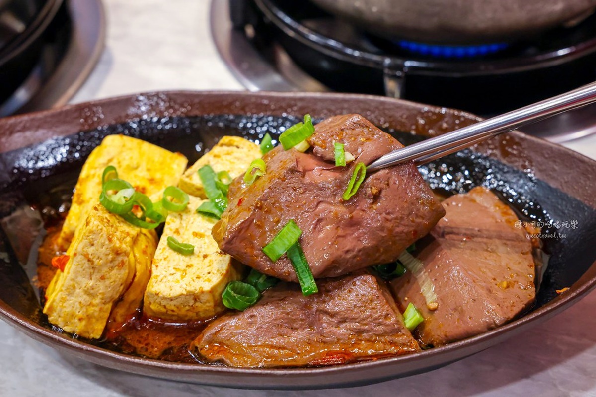 最低只要170元！高CP值「石頭火鍋」藏身信義，滷肉飯、冰沙甜品無限暢吃