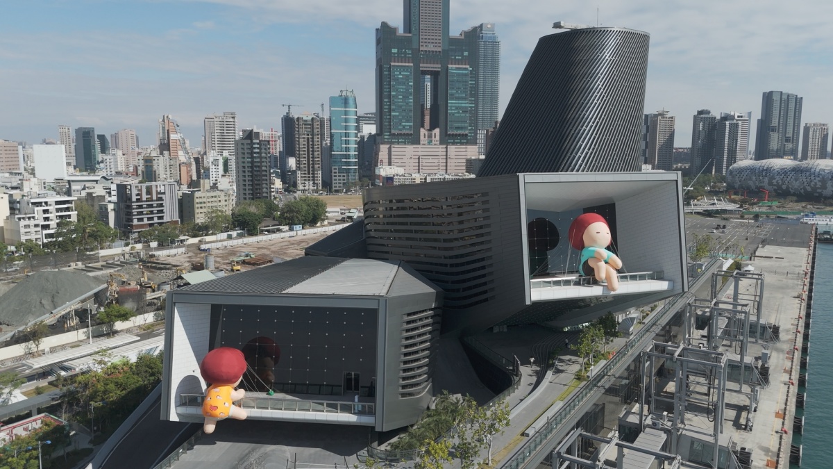 國際藝博會在高雄！放大版小熊軟糖、Moi清明上河圖必看，６月港旅運中心登場