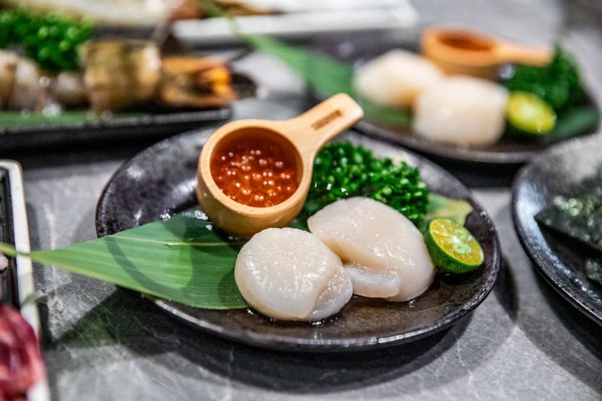 加99元和牛吃到飽!地表最強「燒肉吃到飽」手搖搬進店,手臂蝦、生蠔無限吃 加99元和牛吃到飽!地表最強「燒肉吃到飽」手搖搬進店,手臂蝦、生蠔無限吃