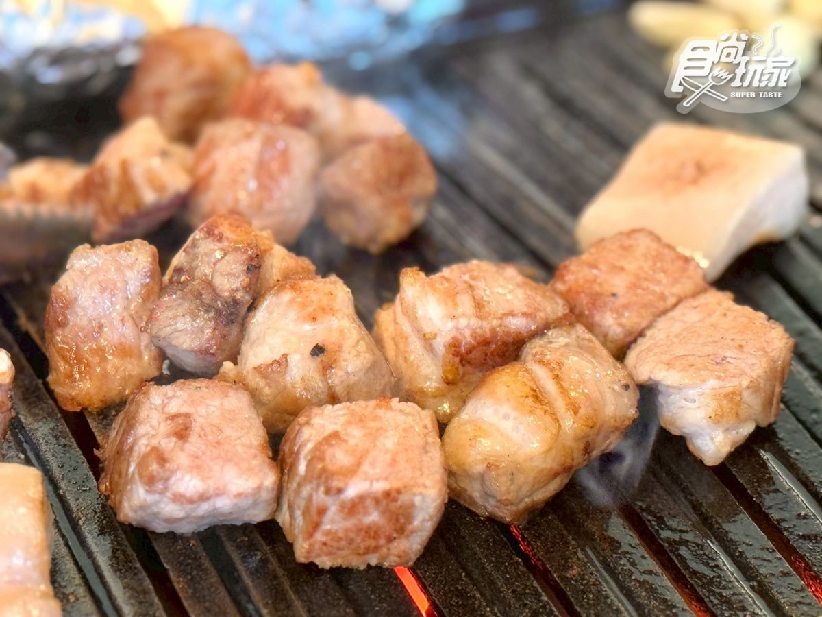 4人套餐免費吃!「金豬食堂」推免排金卡,優惠、菜單、推薦必吃搶先看 4人套餐免費吃!「金豬食堂」推免排金卡,優惠、菜單、推薦必吃搶先看