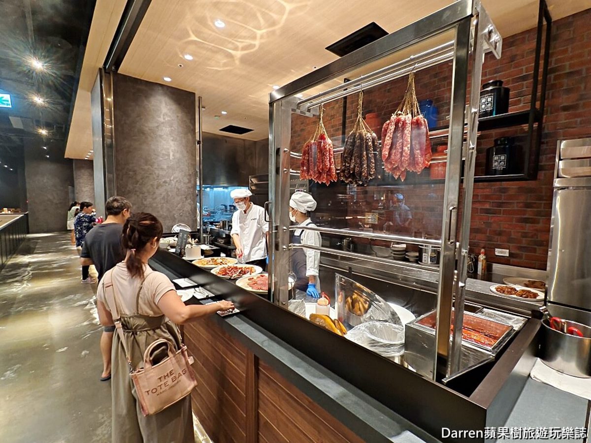 全台最新「港點吃到飽」!百道料理任你吃,烤鴨、熱炒、哈根達斯無限夾 全台最新「港點吃到飽」!百道料理任你吃,烤鴨、熱炒、哈根達斯無限夾