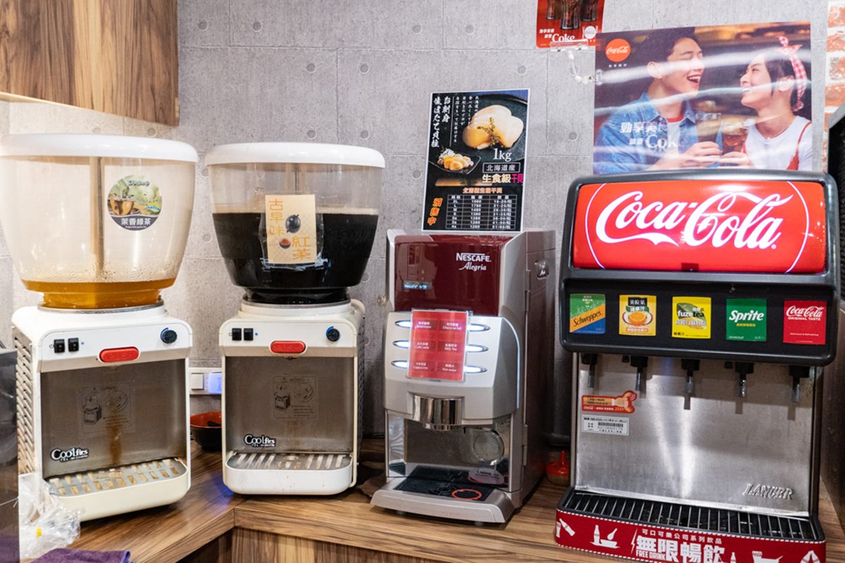 230元排餐+自助吧吃到飽!在地人大推「高CP值牛排」,羅宋湯、甜點無限續 230元排餐+自助吧吃到飽!在地人大推「高CP值牛排」,羅宋湯、甜點無限續