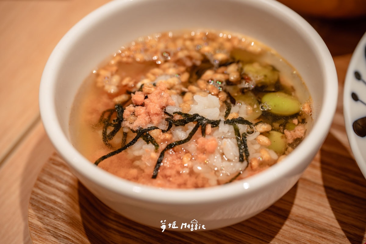 茶湯免費喝到飽!4.9星「茶泡飯套餐」專賣店,不限時、無限續加再送飲料 茶湯免費喝到飽!4.9星「茶泡飯套餐」專賣店,不限時、無限續加再送飲料