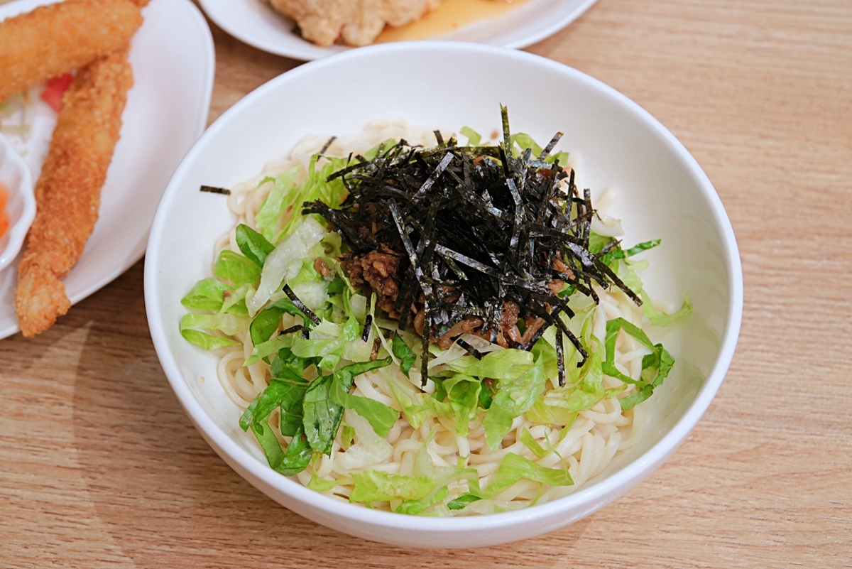 點餐享椰湯拉麵半價!高CP蔬食店推「臭豆腐水餃」,再送自助吧吃到飽 點餐享椰湯拉麵半價!高CP蔬食店推「臭豆腐水餃」,再送自助吧吃到飽