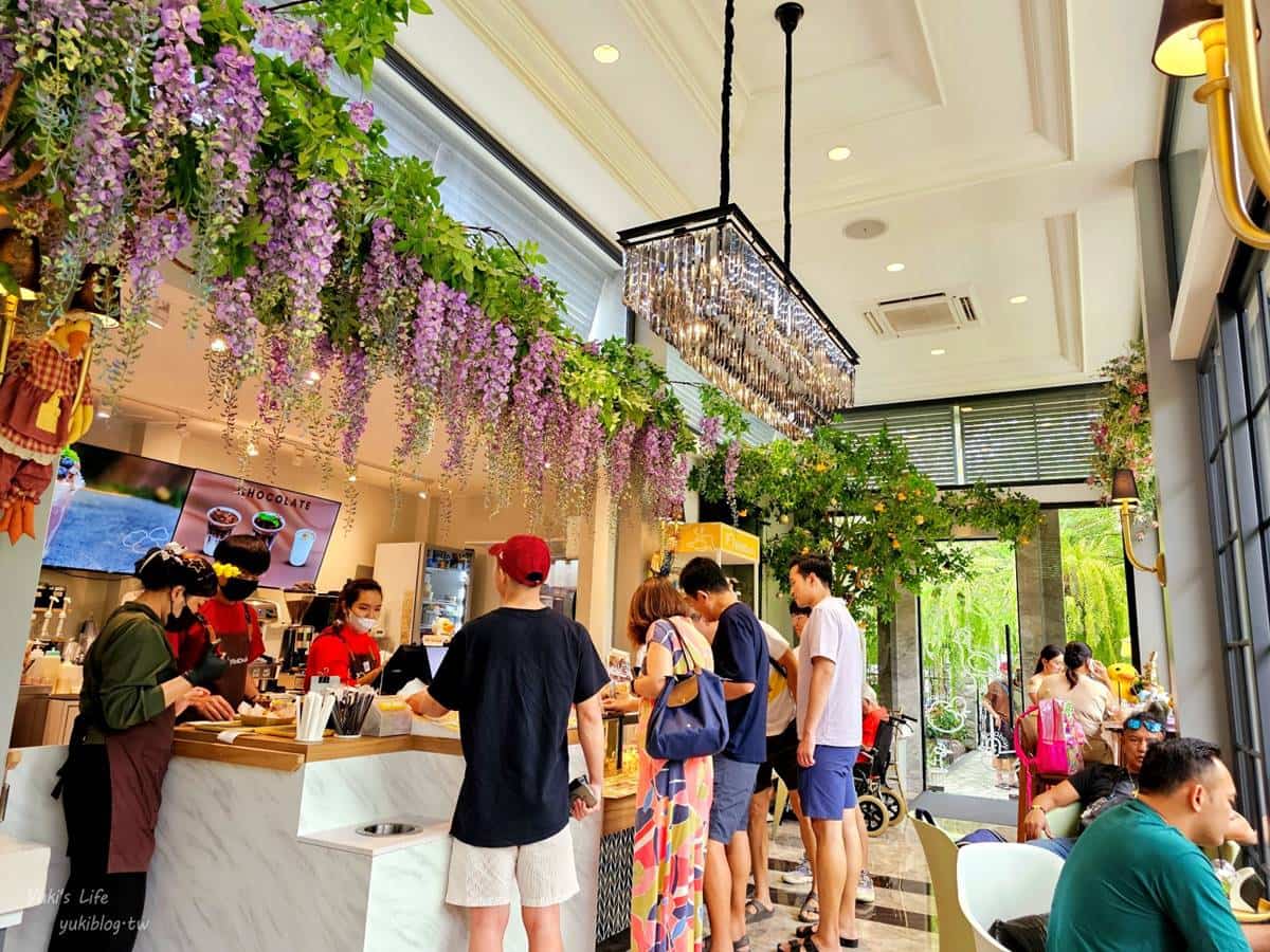 走入綠色仙境!打卡森林系「可達鴨咖啡廳」,能餵小鴨還能拍樹屋美照 走入綠色仙境!打卡森林系「可達鴨咖啡廳」,能餵小鴨還能拍樹屋美照