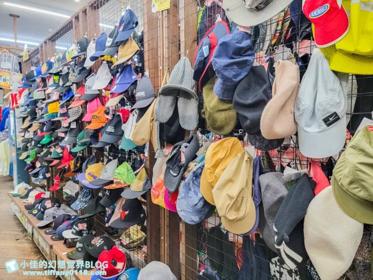 占地超過2000坪!沖繩最強「二手店購物聖地」,從愛馬仕到稀有寶可夢都能買 占地超過2000坪!沖繩最強「二手店購物聖地」,從愛馬仕到稀有寶可夢都能買